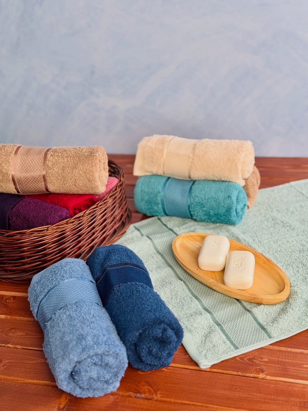 حوله بهباف آذر تبریز